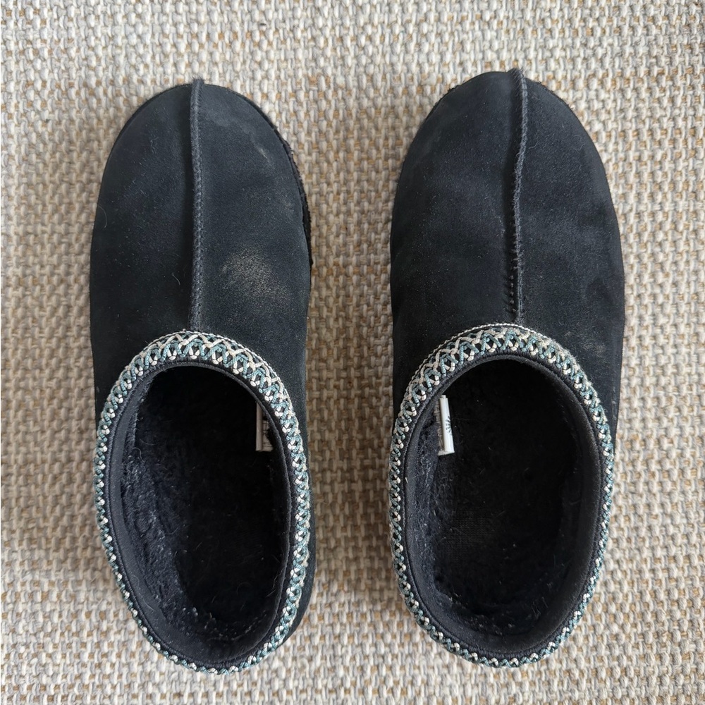 UGG Tasman Black Suede Clogs with Patterned Trim - Picture 6 of 10